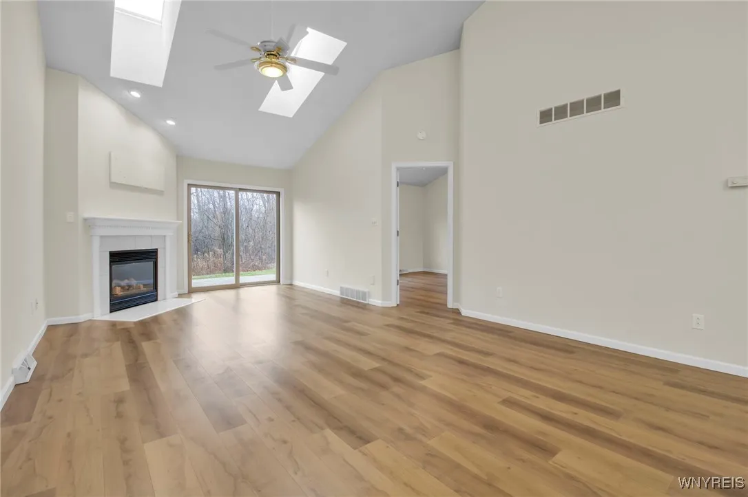 3011 Cloverbank Road 100, Hamburg, New York 14075, Hamburg, New York 14075, 2 Bedrooms Bedrooms, 7 Rooms Rooms,2 BathroomsBathrooms,Residential,For Sale,3011 Cloverbank Road 100, Hamburg, New York 14075,0,B1647270