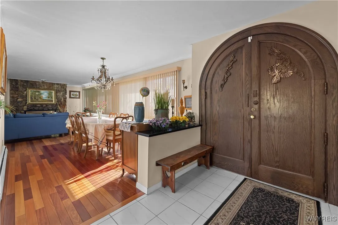 71 Brookedge Drive, Amherst, New York 14221, Amherst, New York 14221, 3 Bedrooms Bedrooms, 8 Rooms Rooms,1 BathroomBathrooms,Residential,For Sale,71 Brookedge Drive, Amherst, New York 14221,0,B1647615