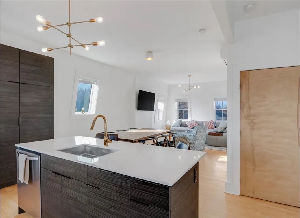 291 Plymouth Avenue South, Rochester, New York 146, Rochester, New York 14608, 6 Bedrooms Bedrooms, ,Multi Family,For Sale,291 Plymouth Avenue South, Rochester, New York 146,0,R1647686