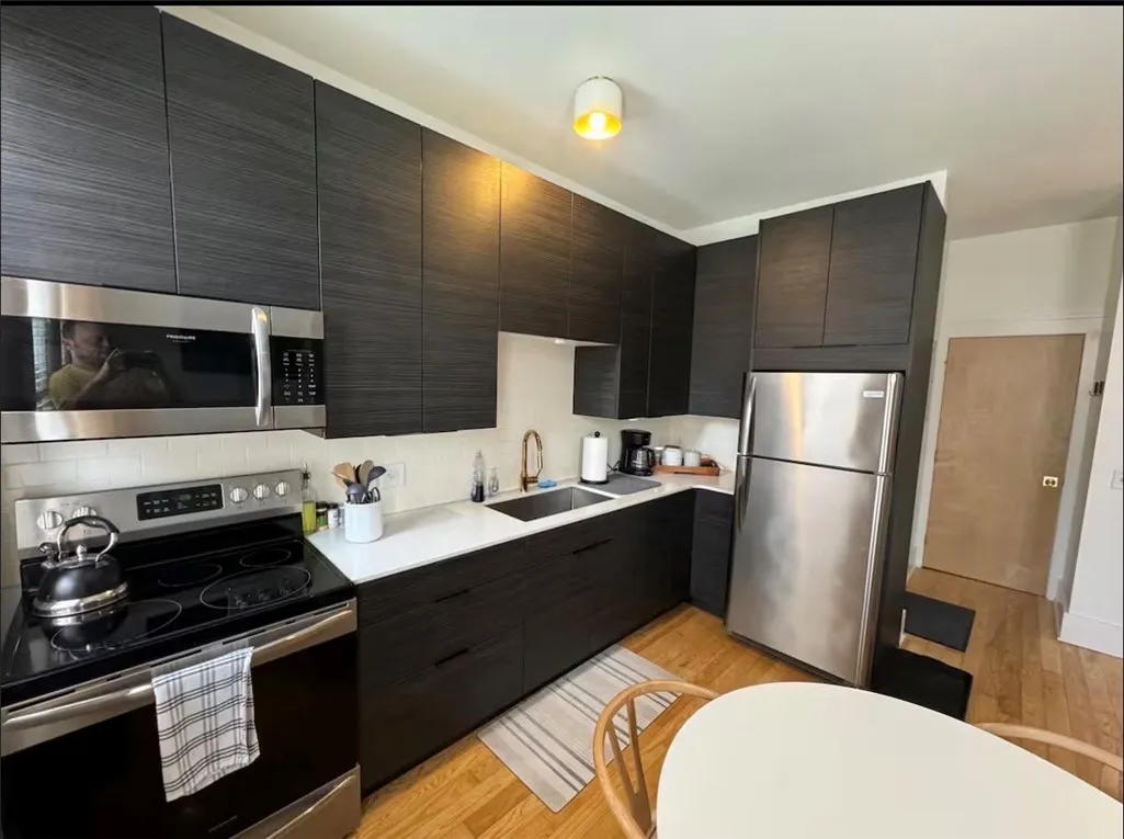 291 Plymouth Avenue South, Rochester, New York 146, Rochester, New York 14608, 6 Bedrooms Bedrooms, ,Multi Family,For Sale,291 Plymouth Avenue South, Rochester, New York 146,0,R1647686