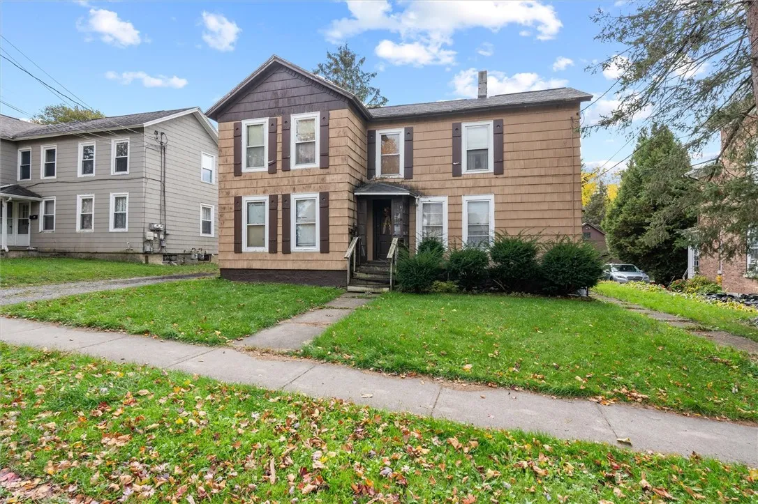 14 Capitol Street, Auburn, New York 13021, Auburn, New York 13021, 3 Bedrooms Bedrooms, ,2 BathroomsBathrooms,Residential,For Sale,14 Capitol Street, Auburn, New York 13021,0,R1647679