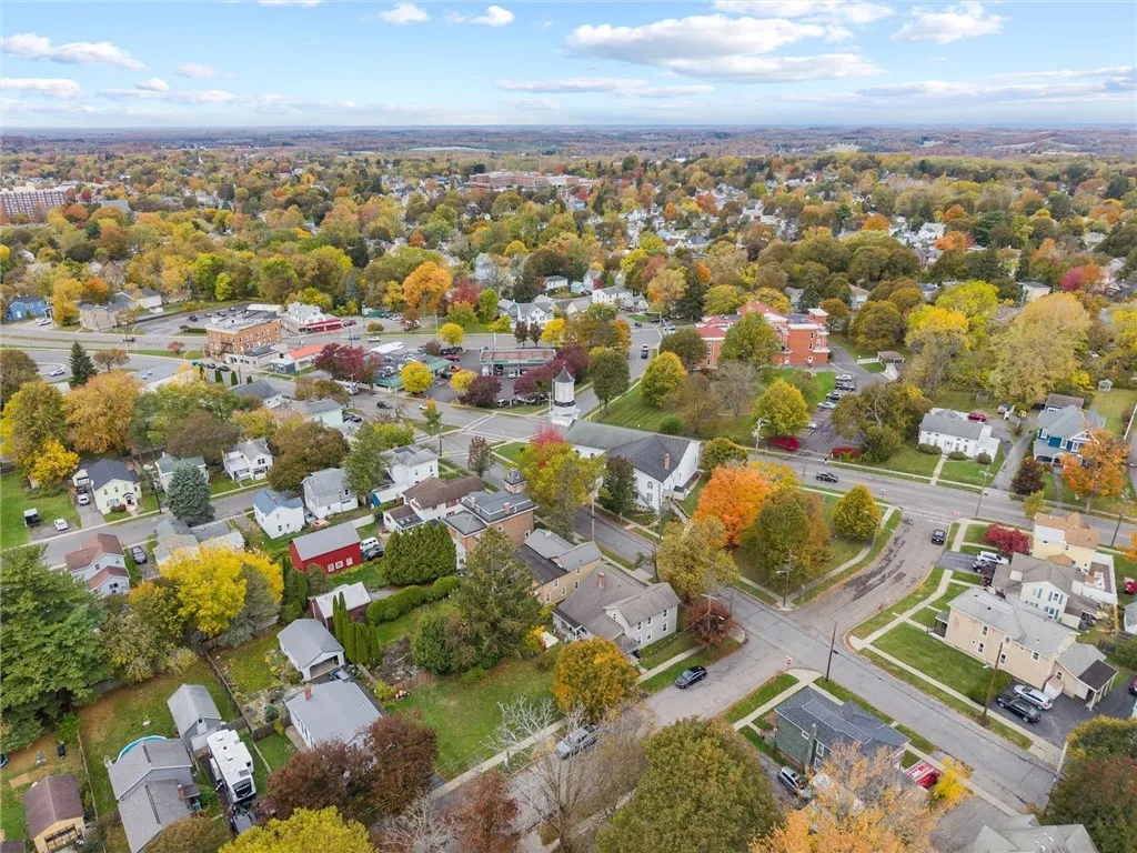 14 Capitol Street, Auburn, New York 13021, Auburn, New York 13021, 3 Bedrooms Bedrooms, ,2 BathroomsBathrooms,Residential,For Sale,14 Capitol Street, Auburn, New York 13021,0,R1647679