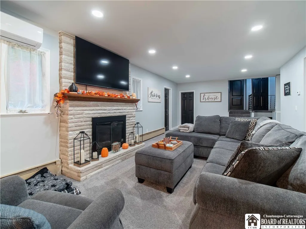 4092 Fluvanna Townline Road, Gerry, New York 14701, Gerry, New York 14701, 4 Bedrooms Bedrooms, 7 Rooms Rooms,2 BathroomsBathrooms,Residential,For Sale,4092 Fluvanna Townline Road, Gerry, New York 14701,0,R1647465