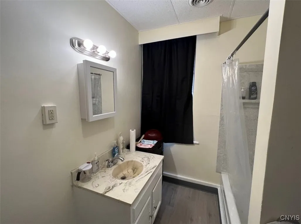 Apt. 2
