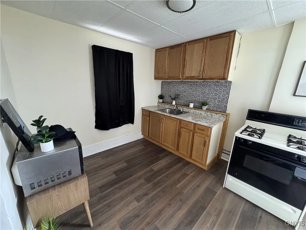 1639 North Salina Street, Syracuse, New York 13208, Syracuse, New York 13208, ,Commercial Sale,For Sale,1639 North Salina Street, Syracuse, New York 13208,0,S1646923