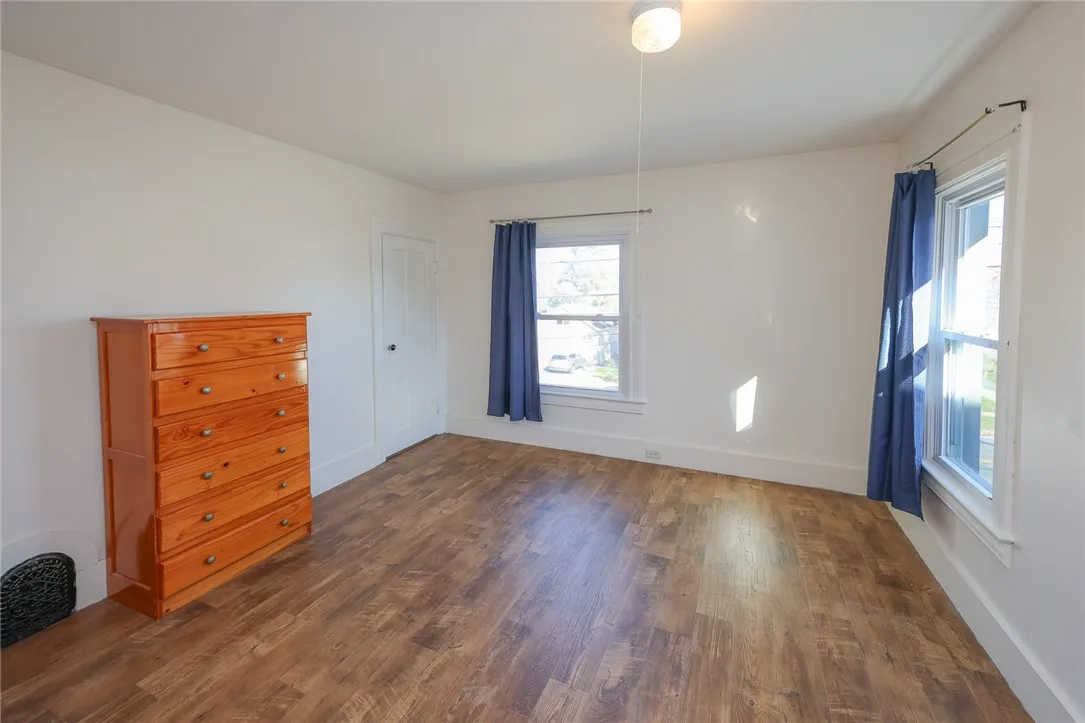196 West Avenue, Canandaigua City, New York 14424, Canandaigua City, New York 14424, 4 Bedrooms Bedrooms, 7 Rooms Rooms,2 BathroomsBathrooms,Residential,For Sale,196 West Avenue, Canandaigua City, New York 14424,0,R1647300
