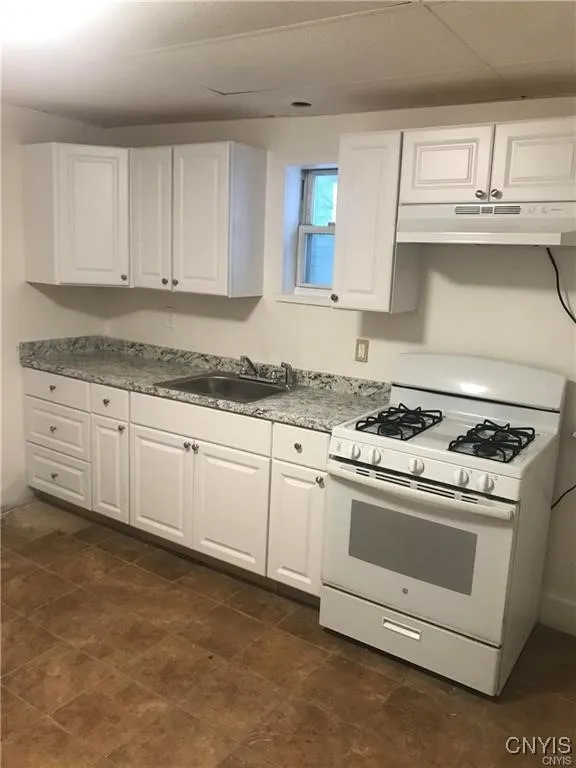 901 Willis Avenue, Syracuse, New York 13204, Syracuse, New York 13204, 6 Bedrooms Bedrooms, ,2 BathroomsBathrooms,Residential,For Sale,901 Willis Avenue, Syracuse, New York 13204,0,S1647711