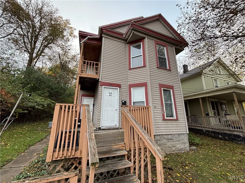 901 Willis Avenue, Syracuse, New York 13204, Syracuse, New York 13204, 6 Bedrooms Bedrooms, ,2 BathroomsBathrooms,Residential,For Sale,901 Willis Avenue, Syracuse, New York 13204,0,S1647711