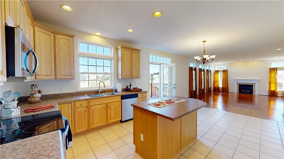 1475 Fraser Way, Farmington, New York 14425, Farmington, New York 14425, 4 Bedrooms Bedrooms, 11 Rooms Rooms,2 BathroomsBathrooms,Residential,For Sale,1475 Fraser Way, Farmington, New York 14425,0,R1647698