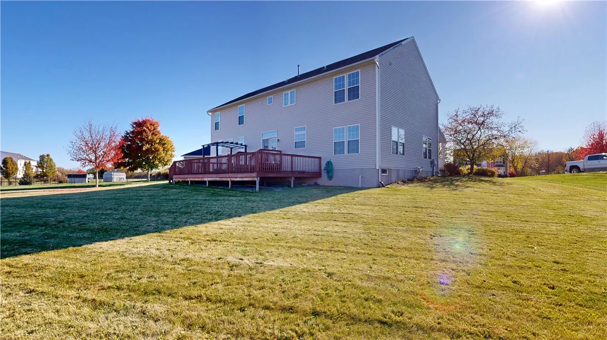 1475 Fraser Way, Farmington, New York 14425, Farmington, New York 14425, 4 Bedrooms Bedrooms, 11 Rooms Rooms,2 BathroomsBathrooms,Residential,For Sale,1475 Fraser Way, Farmington, New York 14425,0,R1647698