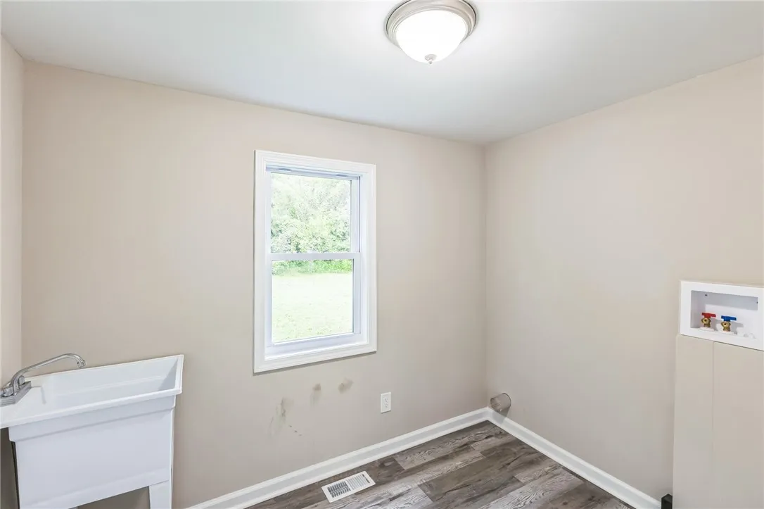 46 Smith Street, Portland, New York 14716, Portland, New York 14716, 3 Bedrooms Bedrooms, 7 Rooms Rooms,1 BathroomBathrooms,Residential,For Sale,46 Smith Street, Portland, New York 14716,0,R1647736