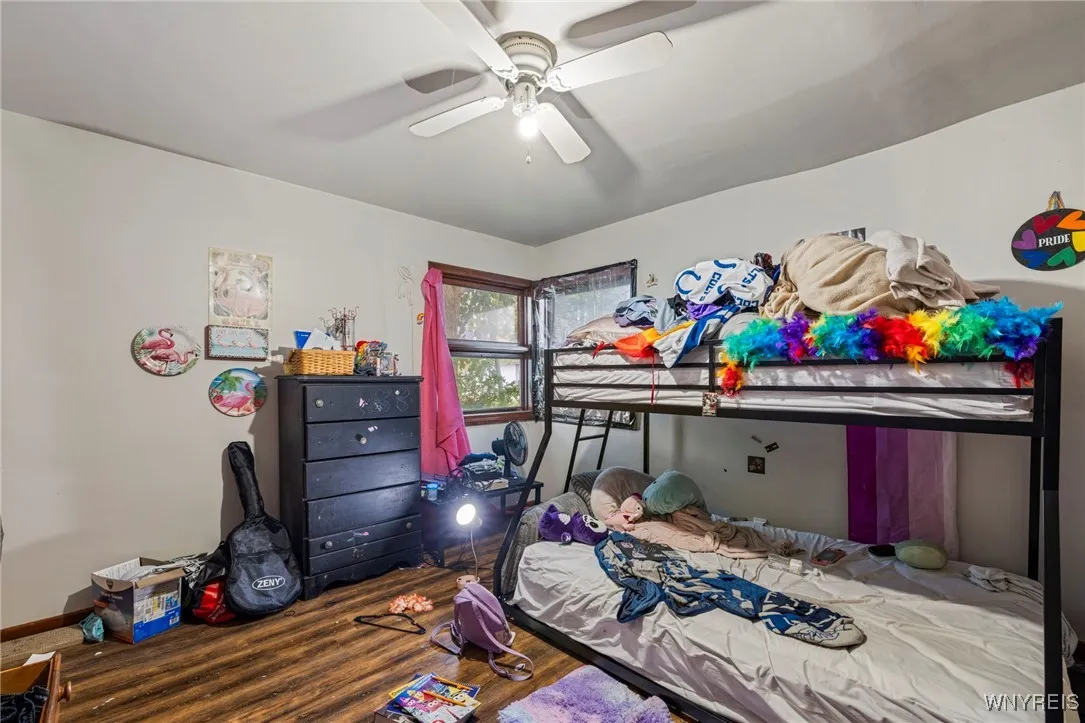 423 Elmwood Avenue, Niagara Falls, New York 14301, Niagara Falls, New York 14301, 4 Bedrooms Bedrooms, ,2 BathroomsBathrooms,Residential,For Sale,423 Elmwood Avenue, Niagara Falls, New York 14301,0,B1646972