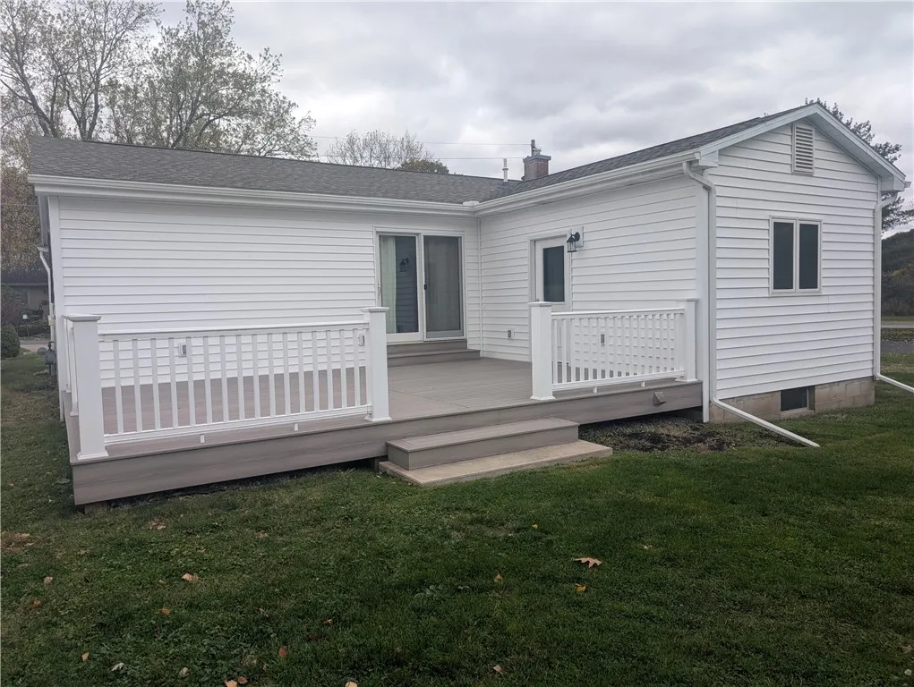 7 Louette Drive, Bradford Town, Pennsylvania 16701, Bradford Town, Pennsylvania 16701, 3 Bedrooms Bedrooms, 6 Rooms Rooms,1 BathroomBathrooms,Residential,For Sale,7 Louette Drive, Bradford Town, Pennsylvania 16701,0,R1647415