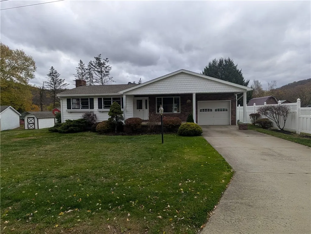 7 Louette Drive, Bradford Town, Pennsylvania 16701, Bradford Town, Pennsylvania 16701, 3 Bedrooms Bedrooms, 6 Rooms Rooms,1 BathroomBathrooms,Residential,For Sale,7 Louette Drive, Bradford Town, Pennsylvania 16701,0,R1647415