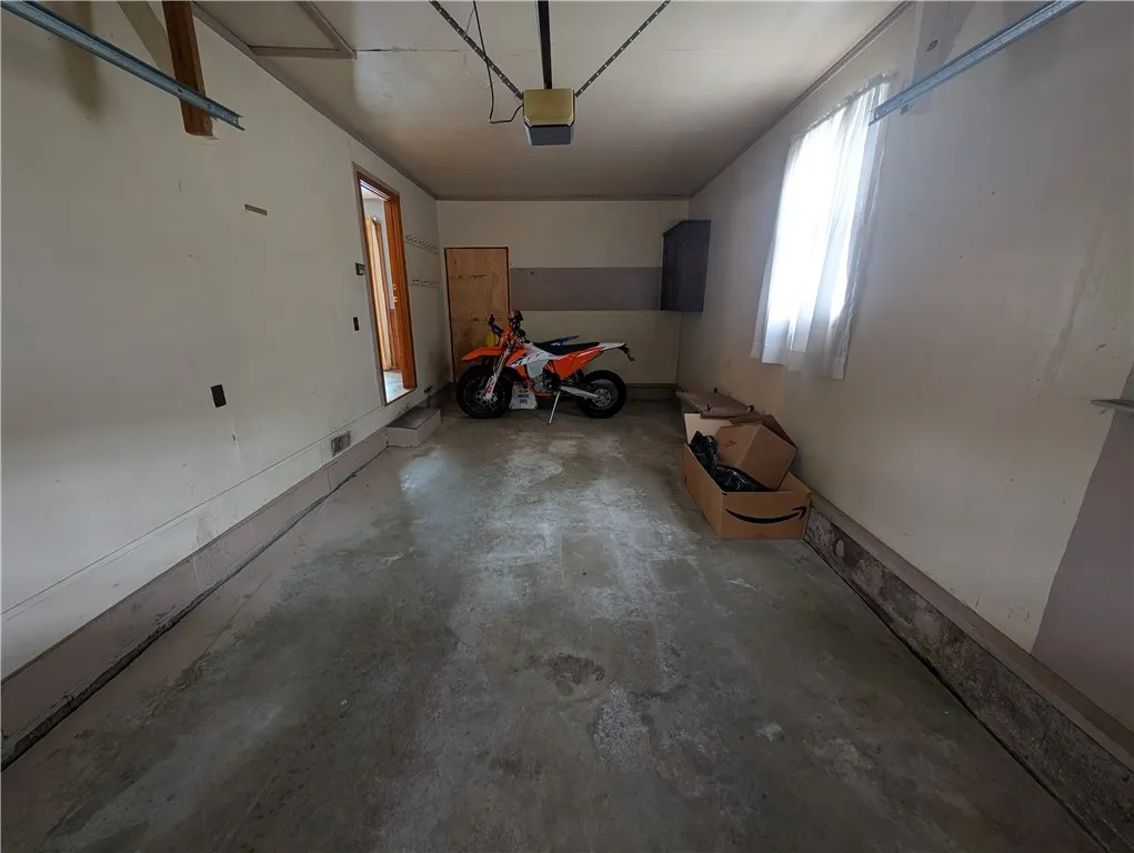 7 Louette Drive, Bradford Town, Pennsylvania 16701, Bradford Town, Pennsylvania 16701, 3 Bedrooms Bedrooms, 6 Rooms Rooms,1 BathroomBathrooms,Residential,For Sale,7 Louette Drive, Bradford Town, Pennsylvania 16701,0,R1647415