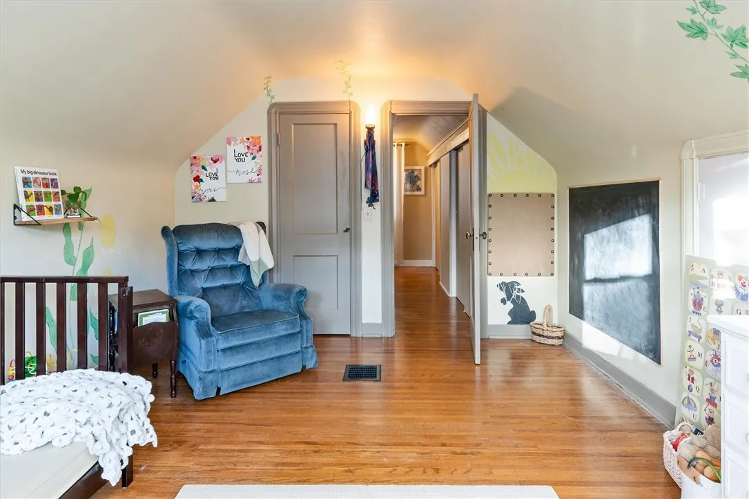 99 Chesterton Road, Greece, New York 14626, Greece, New York 14626, 3 Bedrooms Bedrooms, 7 Rooms Rooms,1 BathroomBathrooms,Residential,For Sale,99 Chesterton Road, Greece, New York 14626,0,R1647751