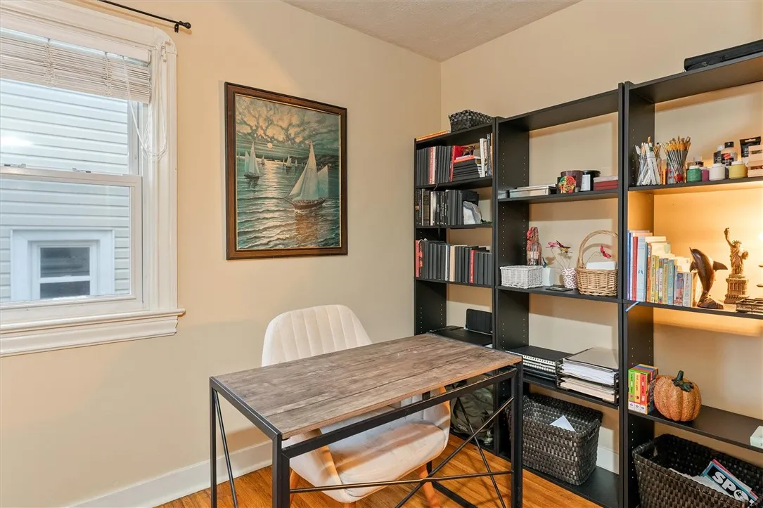 99 Chesterton Road, Greece, New York 14626, Greece, New York 14626, 3 Bedrooms Bedrooms, 7 Rooms Rooms,1 BathroomBathrooms,Residential,For Sale,99 Chesterton Road, Greece, New York 14626,0,R1647751