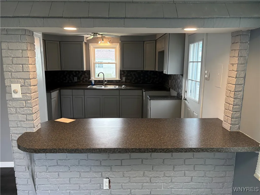 244 Kettering Drive, Tonawanda, New York 14223, Tonawanda, New York 14223, 3 Bedrooms Bedrooms, 6 Rooms Rooms,1 BathroomBathrooms,Residential,For Sale,244 Kettering Drive, Tonawanda, New York 14223,0,B1644444