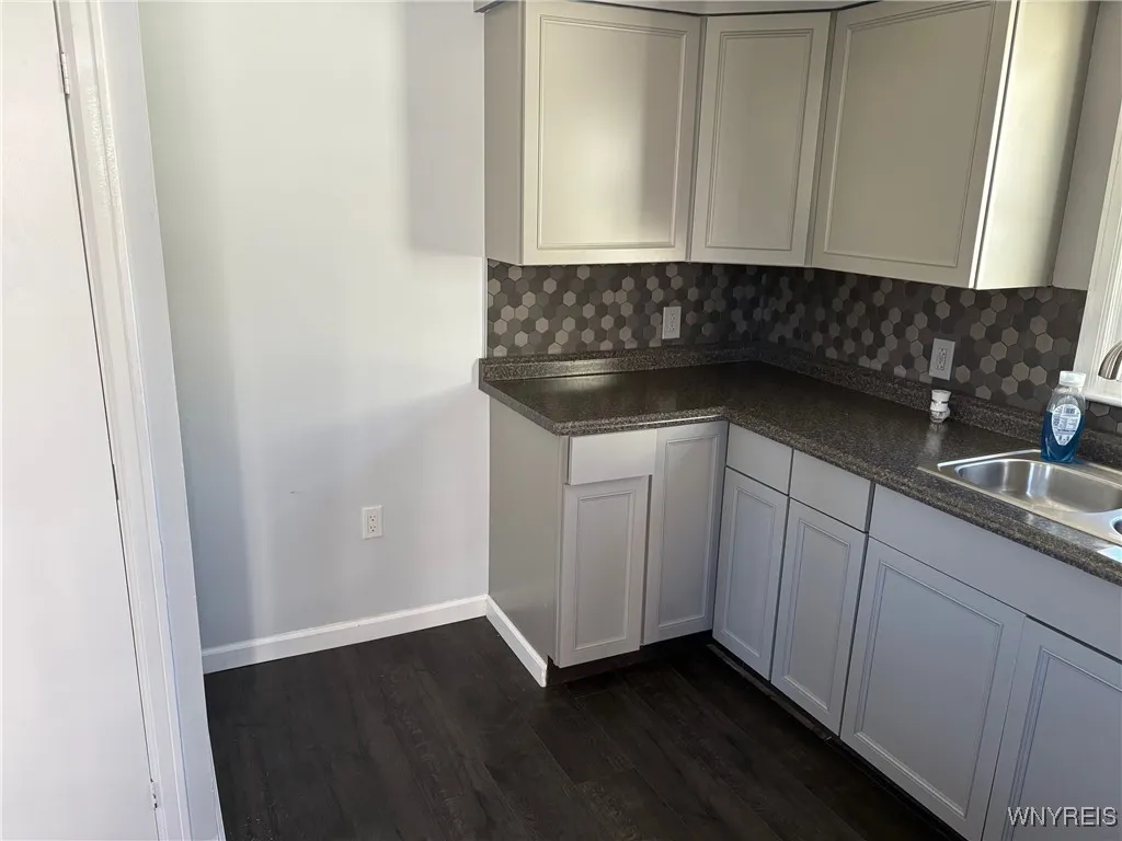 244 Kettering Drive, Tonawanda, New York 14223, Tonawanda, New York 14223, 3 Bedrooms Bedrooms, 6 Rooms Rooms,1 BathroomBathrooms,Residential,For Sale,244 Kettering Drive, Tonawanda, New York 14223,0,B1644444