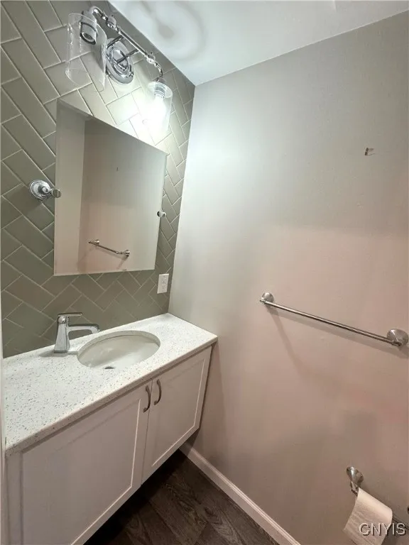 62 Chestnut, New Hartford, New York 13413, New Hartford, New York 13413, 2 Bedrooms Bedrooms, 5 Rooms Rooms,1 BathroomBathrooms,Residential Lease,For Rent,62 Chestnut, New Hartford, New York 13413,0,S1647748