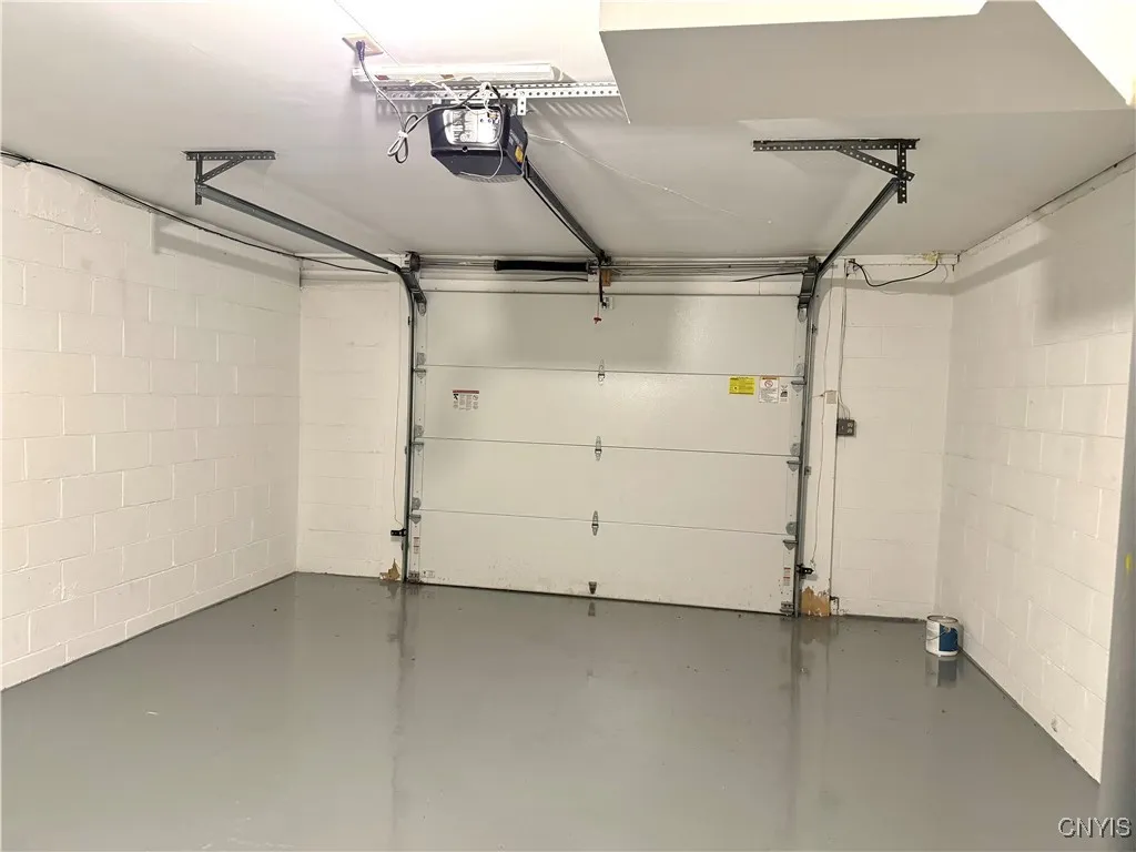 62 Chestnut, New Hartford, New York 13413, New Hartford, New York 13413, 2 Bedrooms Bedrooms, 5 Rooms Rooms,1 BathroomBathrooms,Residential Lease,For Rent,62 Chestnut, New Hartford, New York 13413,0,S1647748