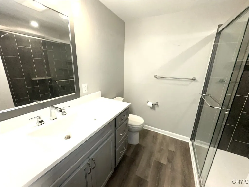 62 Chestnut, New Hartford, New York 13413, New Hartford, New York 13413, 2 Bedrooms Bedrooms, 5 Rooms Rooms,1 BathroomBathrooms,Residential Lease,For Rent,62 Chestnut, New Hartford, New York 13413,0,S1647748