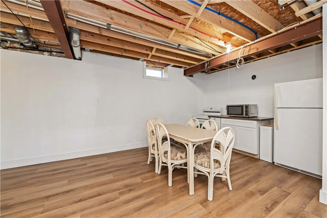 224 Burritt Road, Parma, New York 14468, Parma, New York 14468, 5 Bedrooms Bedrooms, 9 Rooms Rooms,3 BathroomsBathrooms,Residential,For Sale,224 Burritt Road, Parma, New York 14468,0,R1646965