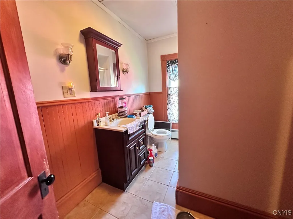 411 State Route 167 Highway, Warren, New York 1343, Warren, New York 13439, 6 Bedrooms Bedrooms, 14 Rooms Rooms,2 BathroomsBathrooms,Residential,For Sale,411 State Route 167 Highway, Warren, New York 1343,0,S1647737