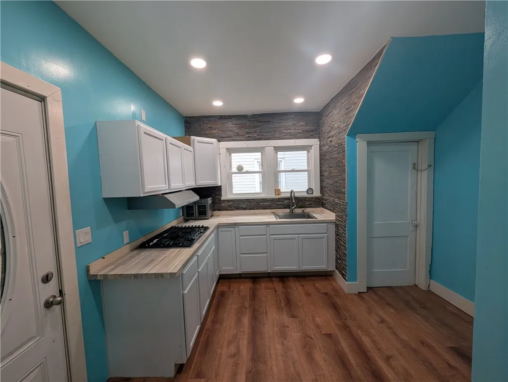 339 Jackson Avenue, Bradford City, Pennsylvania 16, Bradford City, Pennsylvania 16701, 2 Bedrooms Bedrooms, 6 Rooms Rooms,1 BathroomBathrooms,Residential,For Sale,339 Jackson Avenue, Bradford City, Pennsylvania 16,0,R1647759