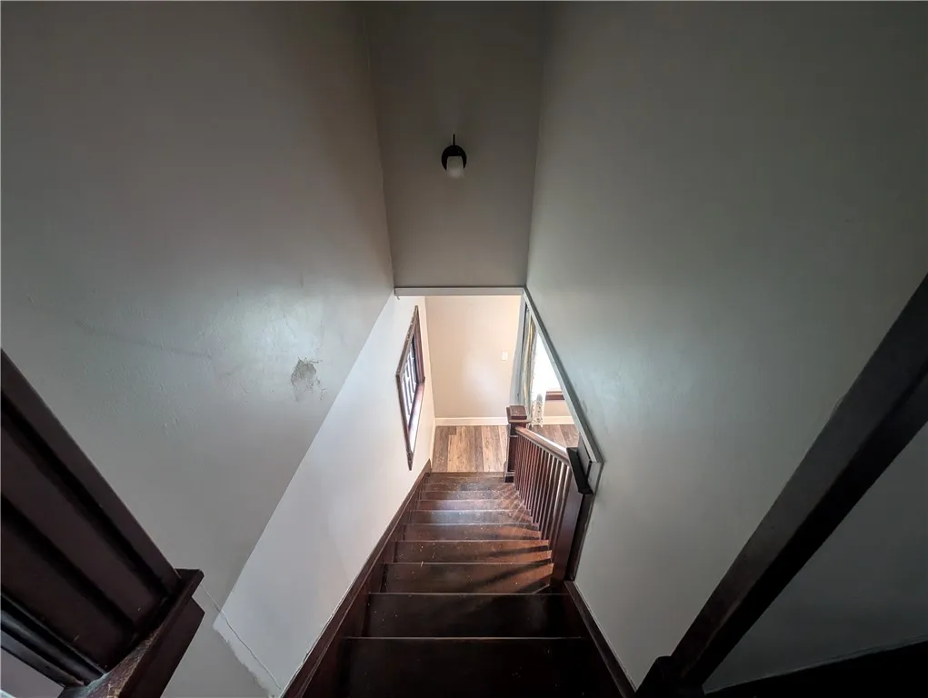 339 Jackson Avenue, Bradford City, Pennsylvania 16, Bradford City, Pennsylvania 16701, 2 Bedrooms Bedrooms, 6 Rooms Rooms,1 BathroomBathrooms,Residential,For Sale,339 Jackson Avenue, Bradford City, Pennsylvania 16,0,R1647759