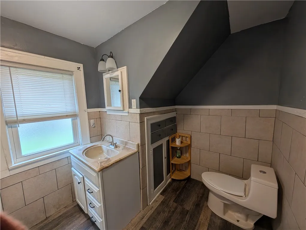 339 Jackson Avenue, Bradford City, Pennsylvania 16, Bradford City, Pennsylvania 16701, 2 Bedrooms Bedrooms, 6 Rooms Rooms,1 BathroomBathrooms,Residential,For Sale,339 Jackson Avenue, Bradford City, Pennsylvania 16,0,R1647759