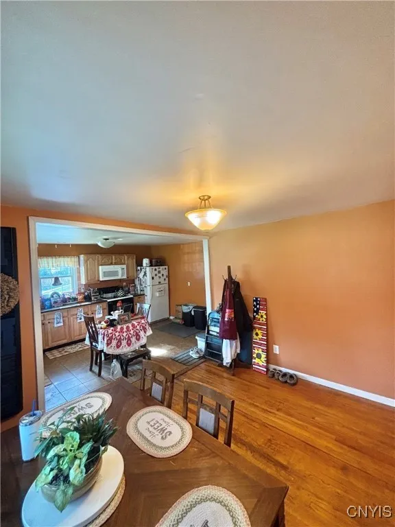 6939 State Route 90 North, Aurelius, New York 1303, Aurelius, New York 13034, 3 Bedrooms Bedrooms, 7 Rooms Rooms,1 BathroomBathrooms,Residential,For Sale,6939 State Route 90 North, Aurelius, New York 1303,0,S1647781