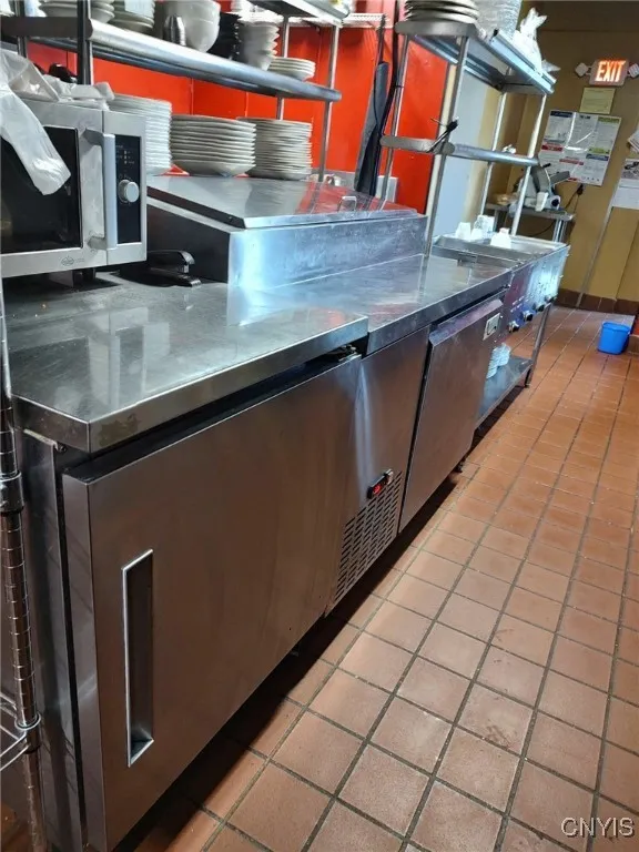 3177 Seneca Turnpike, Lenox, New York 13032, Lenox, New York 13032, 3 Rooms Rooms,Commercial Lease,For Rent,3177 Seneca Turnpike, Lenox, New York 13032,0,S1647778