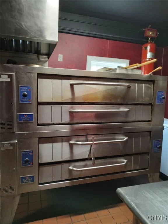 3177 Seneca Turnpike, Lenox, New York 13032, Lenox, New York 13032, 3 Rooms Rooms,Commercial Lease,For Rent,3177 Seneca Turnpike, Lenox, New York 13032,0,S1647778