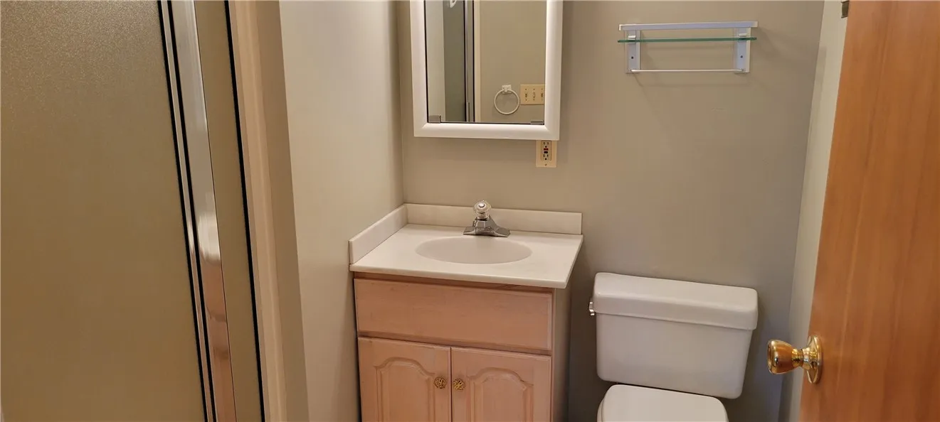 39 Wendover Road South, Brighton, New York 14610, Brighton, New York 14610, 3 Bedrooms Bedrooms, 7 Rooms Rooms,2 BathroomsBathrooms,Residential,For Sale,39 Wendover Road South, Brighton, New York 14610,0,R1647799