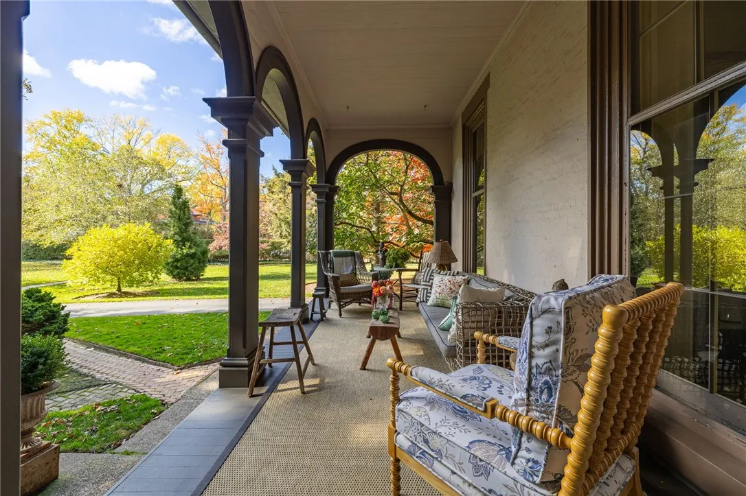 1397 East Avenue 3, Rochester, New York 14610, Rochester, New York 14610, 2 Bedrooms Bedrooms, 6 Rooms Rooms,2 BathroomsBathrooms,Residential Lease,For Rent,1397 East Avenue 3, Rochester, New York 14610,0,R1647132