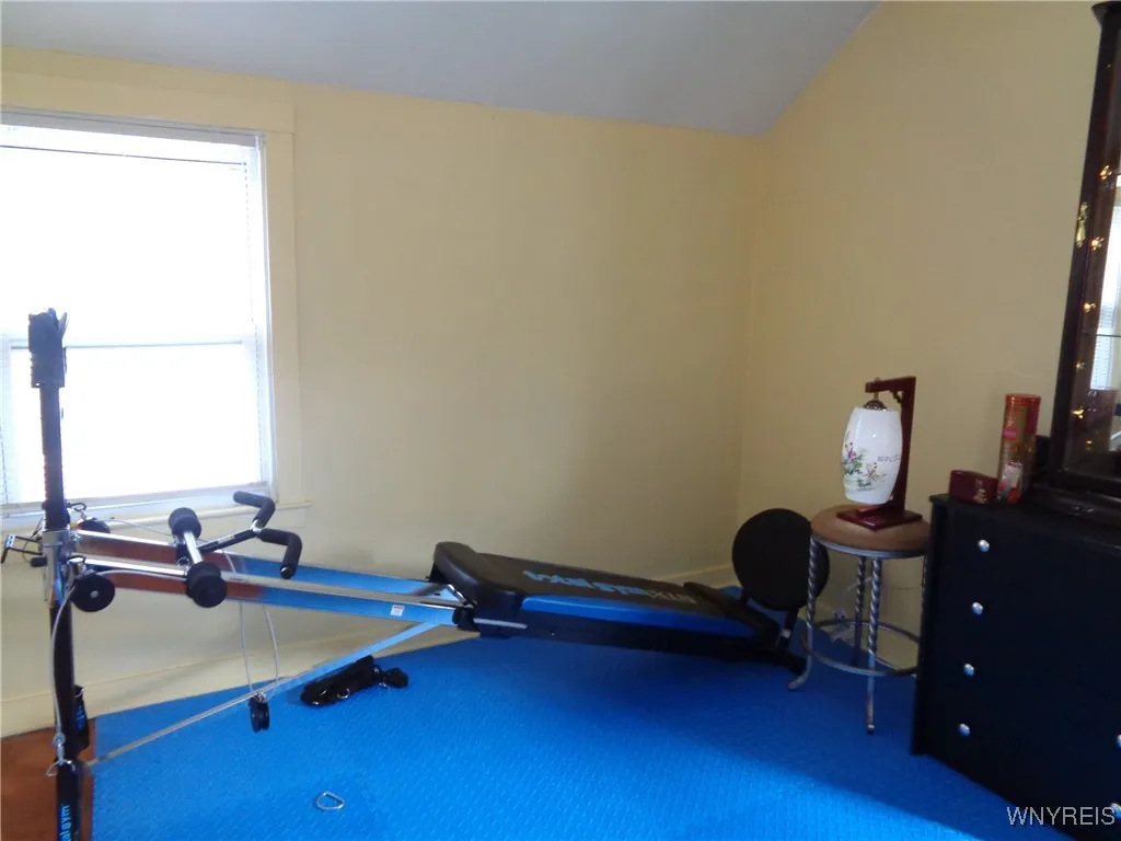 105 Pullman Avenue, Tonawanda, New York 14217, Tonawanda, New York 14217, 4 Bedrooms Bedrooms, ,2 BathroomsBathrooms,Residential,For Sale,105 Pullman Avenue, Tonawanda, New York 14217,0,B1646226