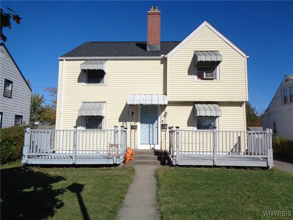 105 Pullman Avenue, Tonawanda, New York 14217, Tonawanda, New York 14217, 4 Bedrooms Bedrooms, ,2 BathroomsBathrooms,Residential,For Sale,105 Pullman Avenue, Tonawanda, New York 14217,0,B1646226