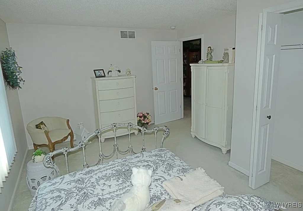 4283 Regents Park, Hamburg, New York 14075, Hamburg, New York 14075, 3 Bedrooms Bedrooms, 11 Rooms Rooms,2 BathroomsBathrooms,Residential,For Sale,4283 Regents Park, Hamburg, New York 14075,0,B1647673 4283 Regents Park, Hamburg, New York 14075, Hamburg, New York 14075, 3 Bedrooms Bedrooms, 11 Rooms Rooms,2 BathroomsBathrooms,Residential,For Sale,4283 Regents Park, Hamburg, New York 14075,0,B1647673