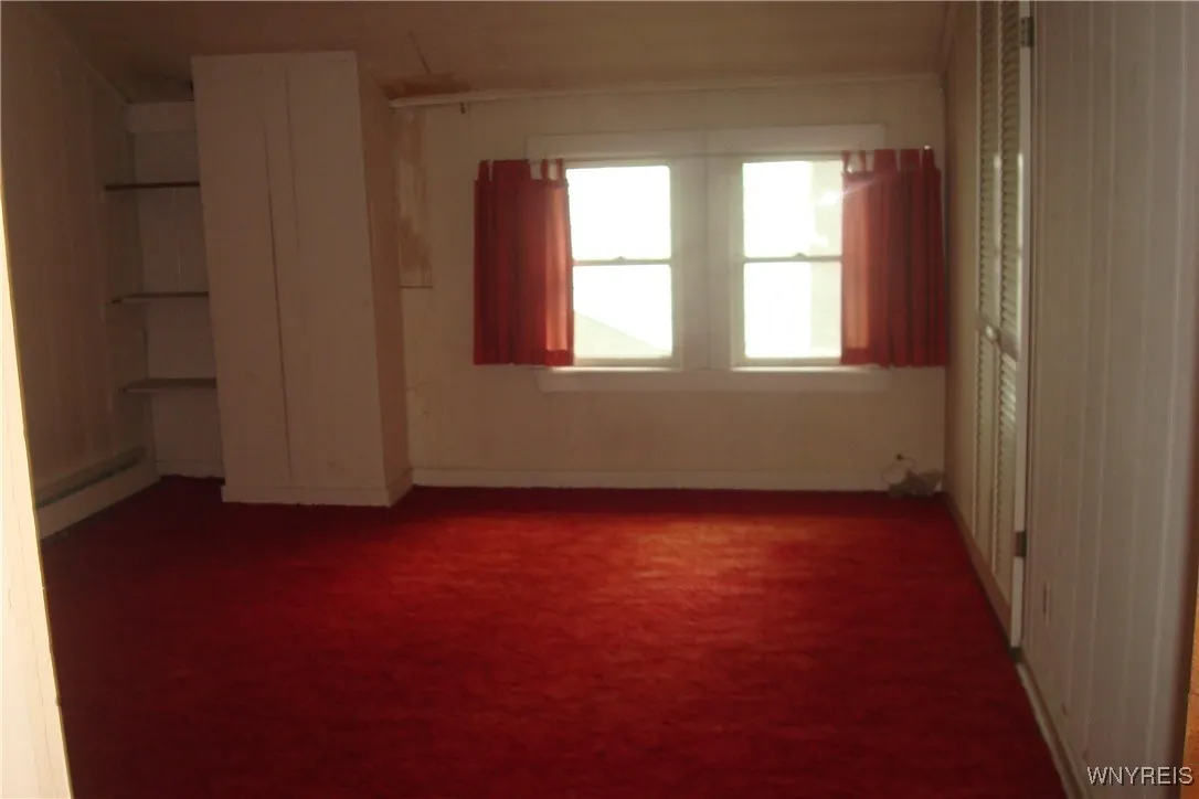 29 Pomona Place, Buffalo, New York 14210, Buffalo, New York 14210, 3 Bedrooms Bedrooms, 7 Rooms Rooms,1 BathroomBathrooms,Residential,For Sale,29 Pomona Place, Buffalo, New York 14210,0,B1647804