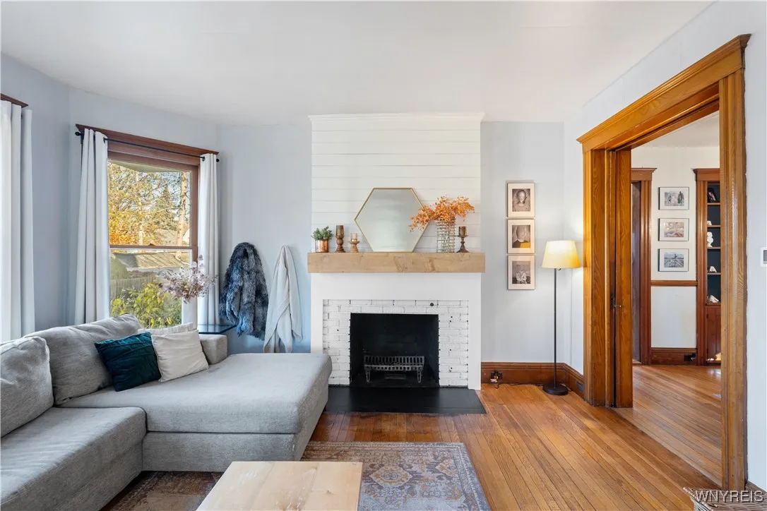 37 State Street, Warsaw, New York 14569, Warsaw, New York 14569, 4 Bedrooms Bedrooms, 10 Rooms Rooms,1 BathroomBathrooms,Residential,For Sale,37 State Street, Warsaw, New York 14569,0,B1647533