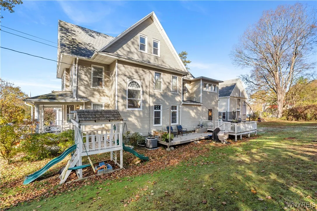 37 State Street, Warsaw, New York 14569, Warsaw, New York 14569, 4 Bedrooms Bedrooms, 10 Rooms Rooms,1 BathroomBathrooms,Residential,For Sale,37 State Street, Warsaw, New York 14569,0,B1647533