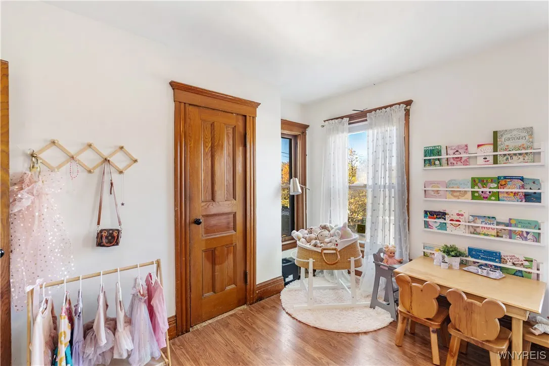 37 State Street, Warsaw, New York 14569, Warsaw, New York 14569, 4 Bedrooms Bedrooms, 10 Rooms Rooms,1 BathroomBathrooms,Residential,For Sale,37 State Street, Warsaw, New York 14569,0,B1647533