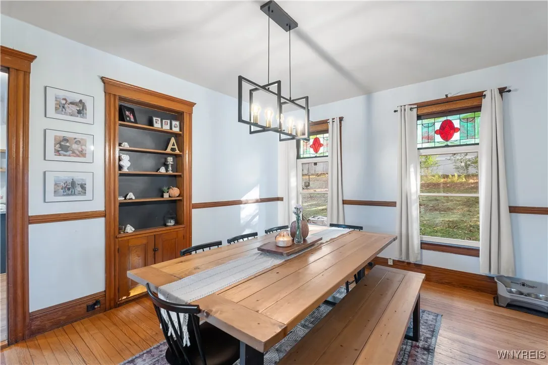 37 State Street, Warsaw, New York 14569, Warsaw, New York 14569, 4 Bedrooms Bedrooms, 10 Rooms Rooms,1 BathroomBathrooms,Residential,For Sale,37 State Street, Warsaw, New York 14569,0,B1647533