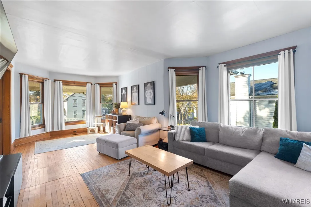 37 State Street, Warsaw, New York 14569, Warsaw, New York 14569, 4 Bedrooms Bedrooms, 10 Rooms Rooms,1 BathroomBathrooms,Residential,For Sale,37 State Street, Warsaw, New York 14569,0,B1647533