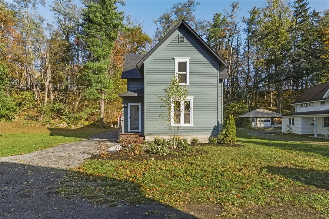 1668 Brown Street, Benton, New York 14415, Benton, New York 14415, 4 Bedrooms Bedrooms, 10 Rooms Rooms,3 BathroomsBathrooms,Residential,For Sale,1668 Brown Street, Benton, New York 14415,0,R1647832