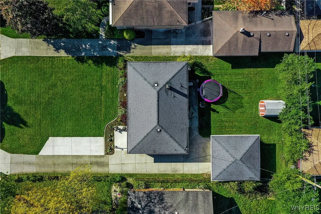 135 Century Drive, West Seneca, New York 14224, West Seneca, New York 14224, 3 Bedrooms Bedrooms, 6 Rooms Rooms,1 BathroomBathrooms,Residential,For Sale,135 Century Drive, West Seneca, New York 14224,0,B1647599