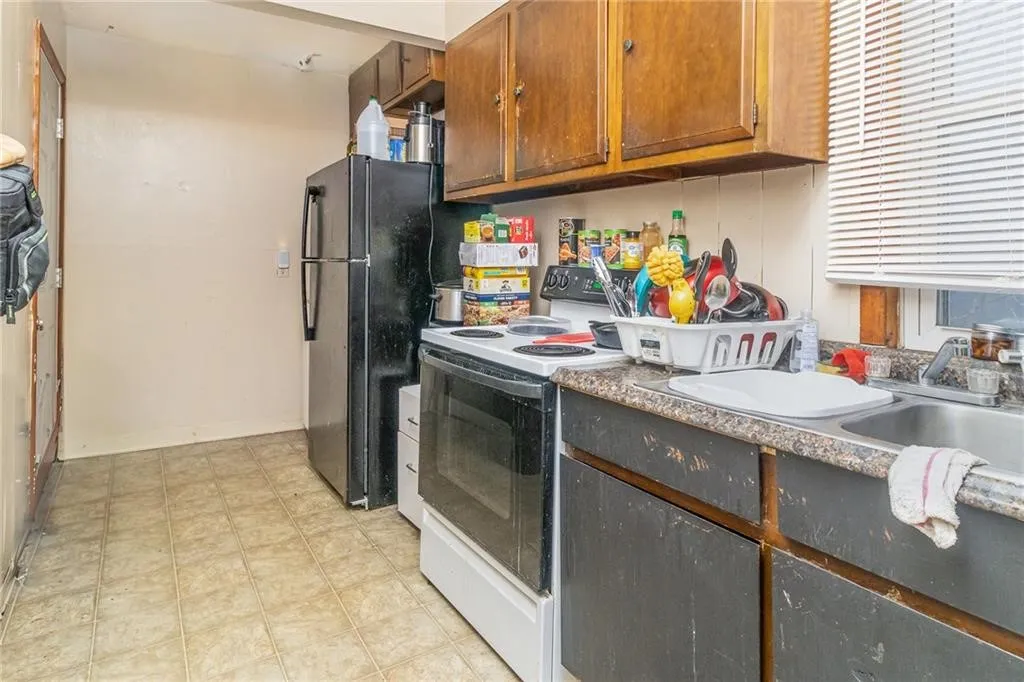 430 Ridgeway Avenue, Rochester, New York 14615, Rochester, New York 14615, 3 Bedrooms Bedrooms, ,2 BathroomsBathrooms,Residential,For Sale,430 Ridgeway Avenue, Rochester, New York 14615,0,R1647851