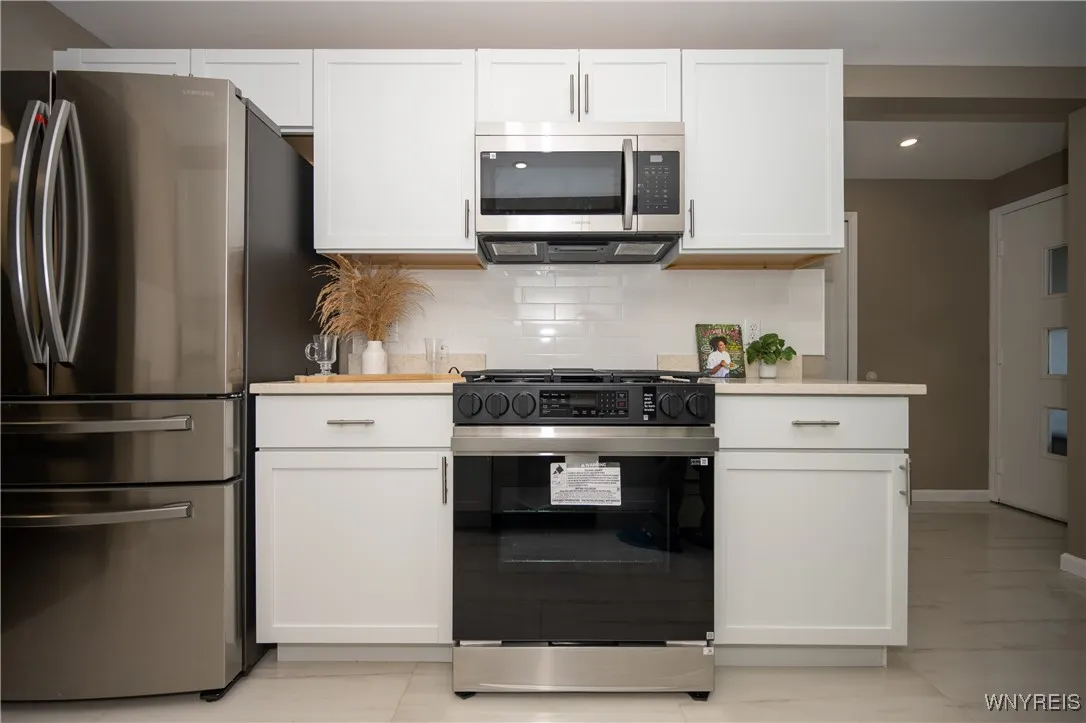 177 Evergreen Drive, Tonawanda, New York 14150, Tonawanda, New York 14150, 3 Bedrooms Bedrooms, 6 Rooms Rooms,1 BathroomBathrooms,Residential,For Sale,177 Evergreen Drive, Tonawanda, New York 14150,0,B1647729