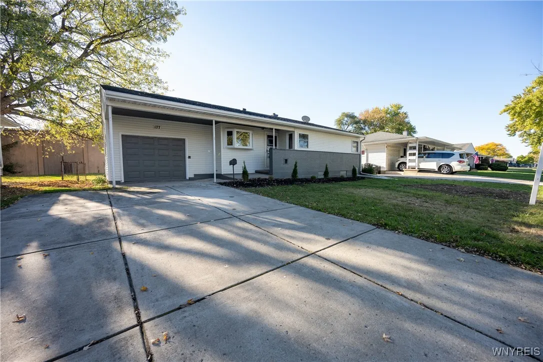 177 Evergreen Drive, Tonawanda, New York 14150, Tonawanda, New York 14150, 3 Bedrooms Bedrooms, 6 Rooms Rooms,1 BathroomBathrooms,Residential,For Sale,177 Evergreen Drive, Tonawanda, New York 14150,0,B1647729